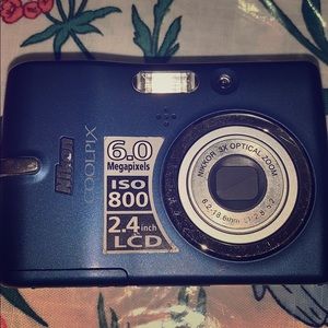 Nikon Coolpix L11